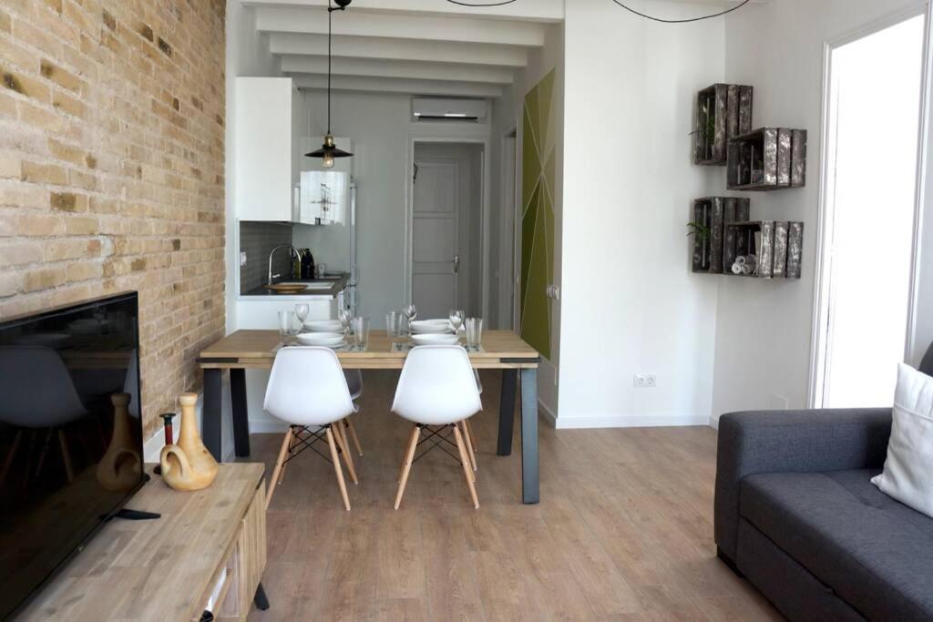 Barcelona Industrial Style Apartment L’Hospitalet de Llobregat Exterior foto